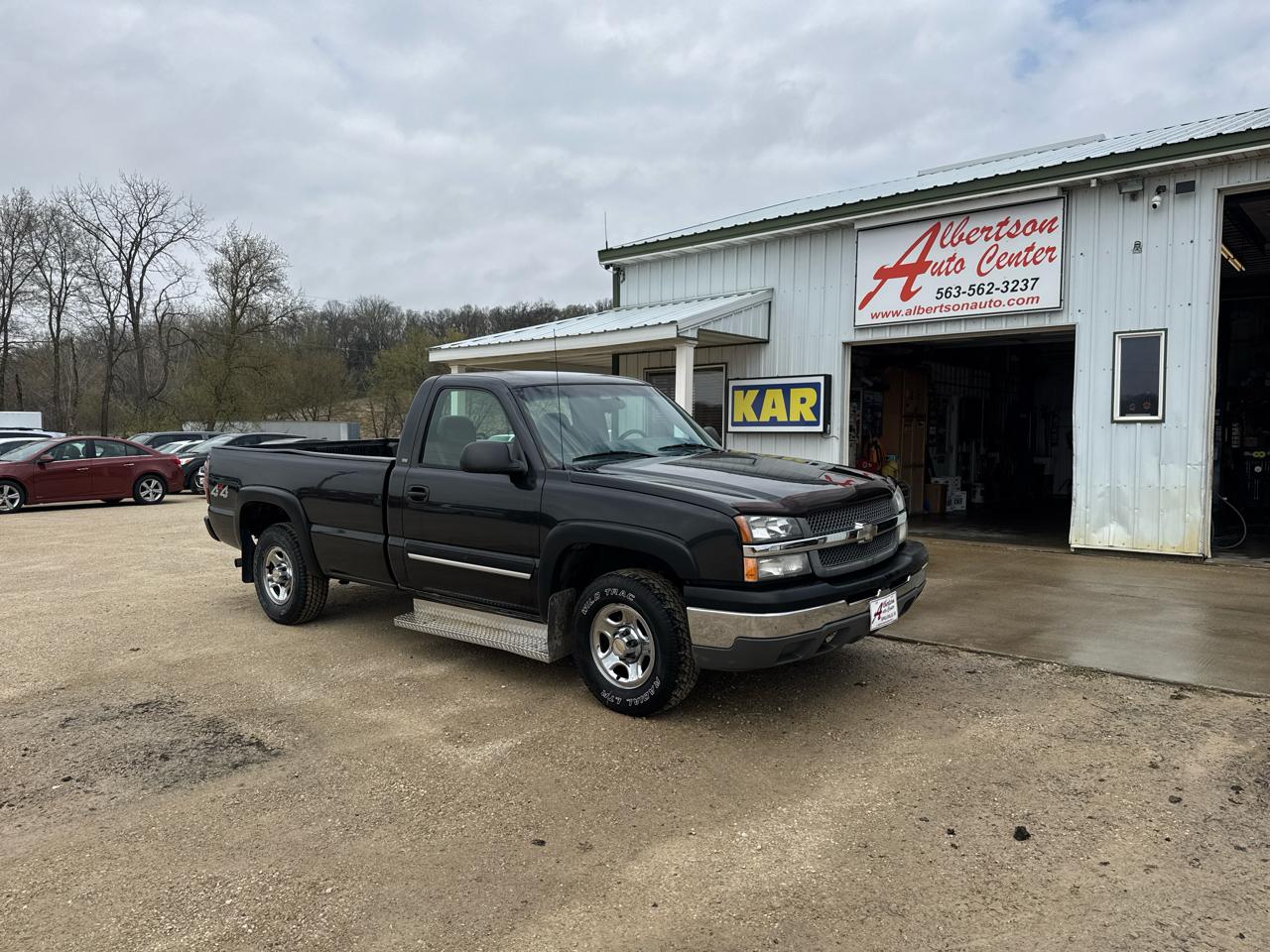 Chevrolet Silverado 1500 Regular Cab Long Bed 4WD 2004
