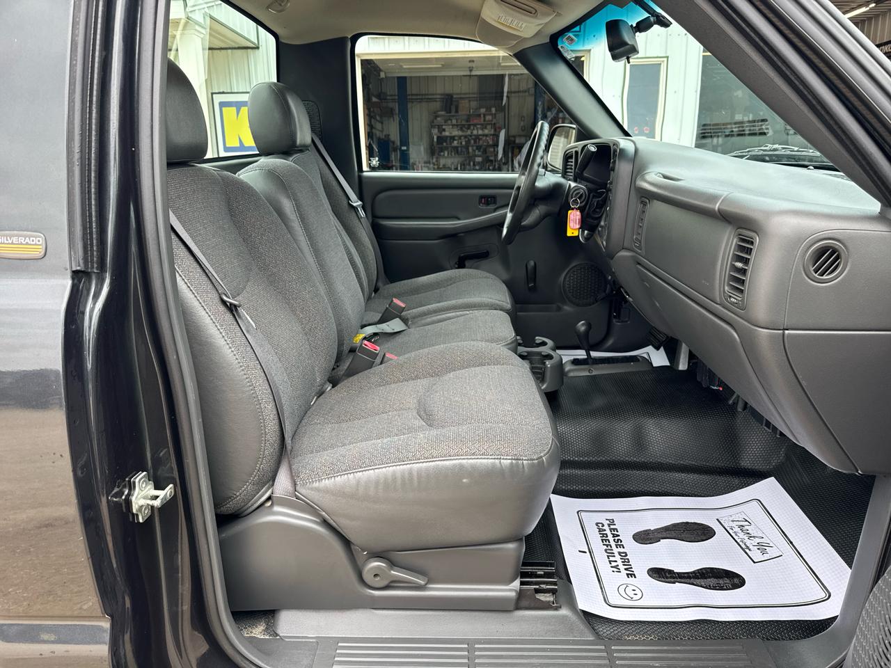 Chevrolet Silverado 1500 Regular Cab Long Bed 4WD 2004