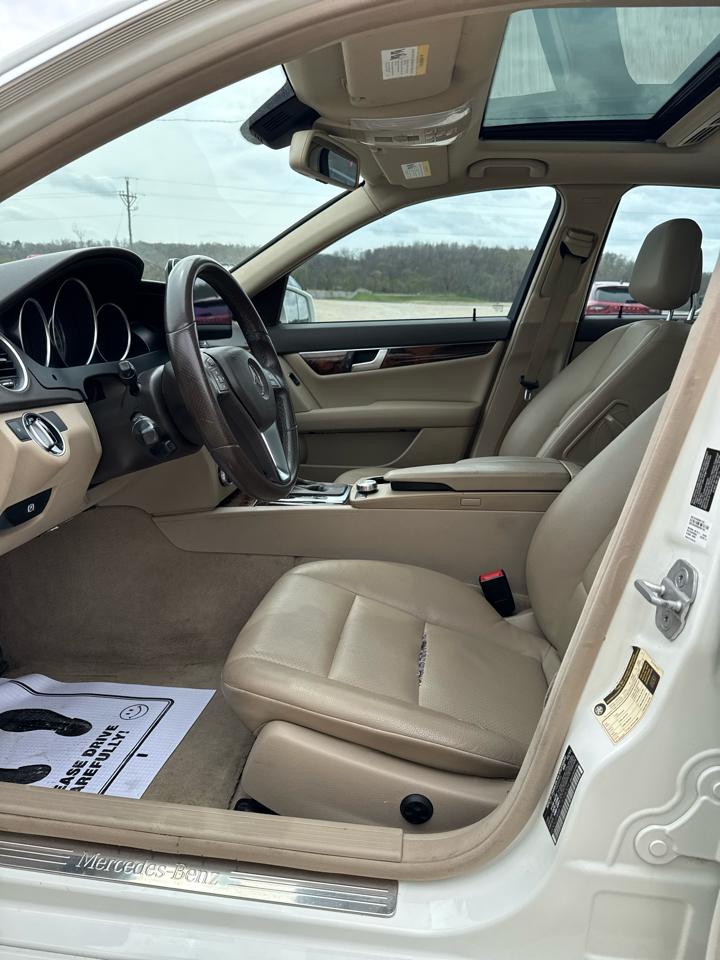 Mercedes-Benz C-Class 4dr Sdn C 300 Sport 4MATIC 2012