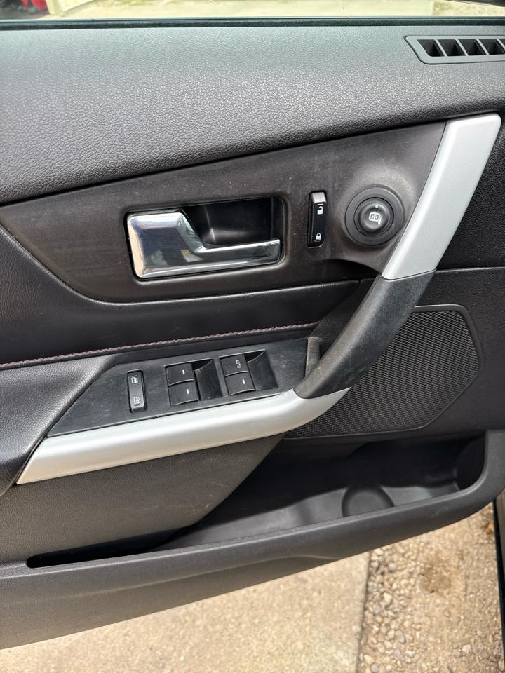 Ford Edge 4dr SEL AWD 2011