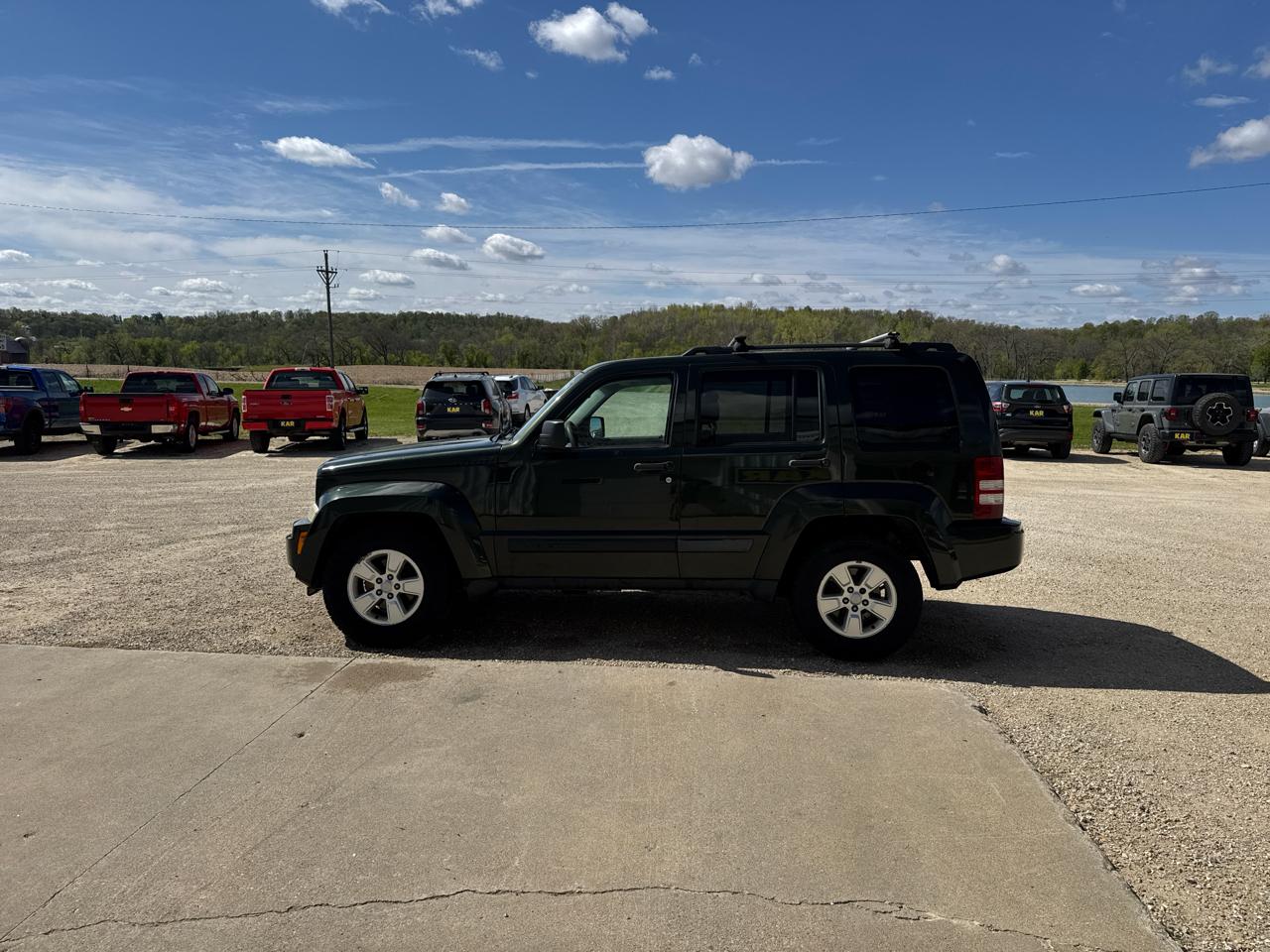 Jeep Liberty 4WD 4dr Sport 2010