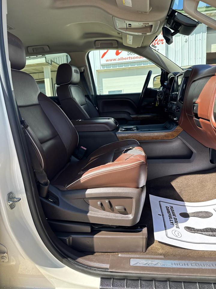 Chevrolet Silverado 1500 4WD Crew Cab 153.0" High Country 2014
