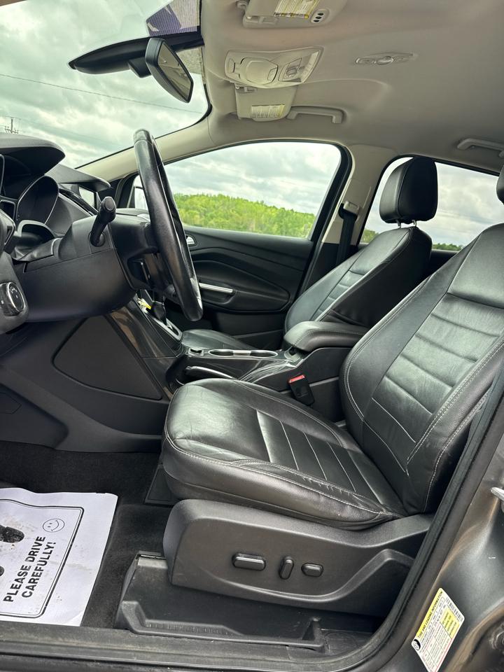 Ford Escape 4WD 4dr Titanium 2014