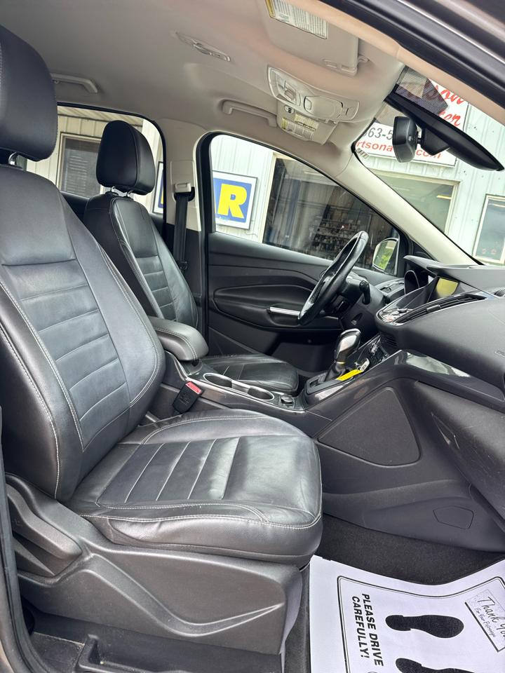 Ford Escape 4WD 4dr Titanium 2014
