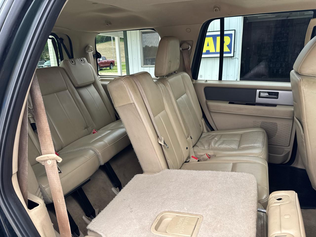 Ford Expedition 5.4L XLT 4WD 2014