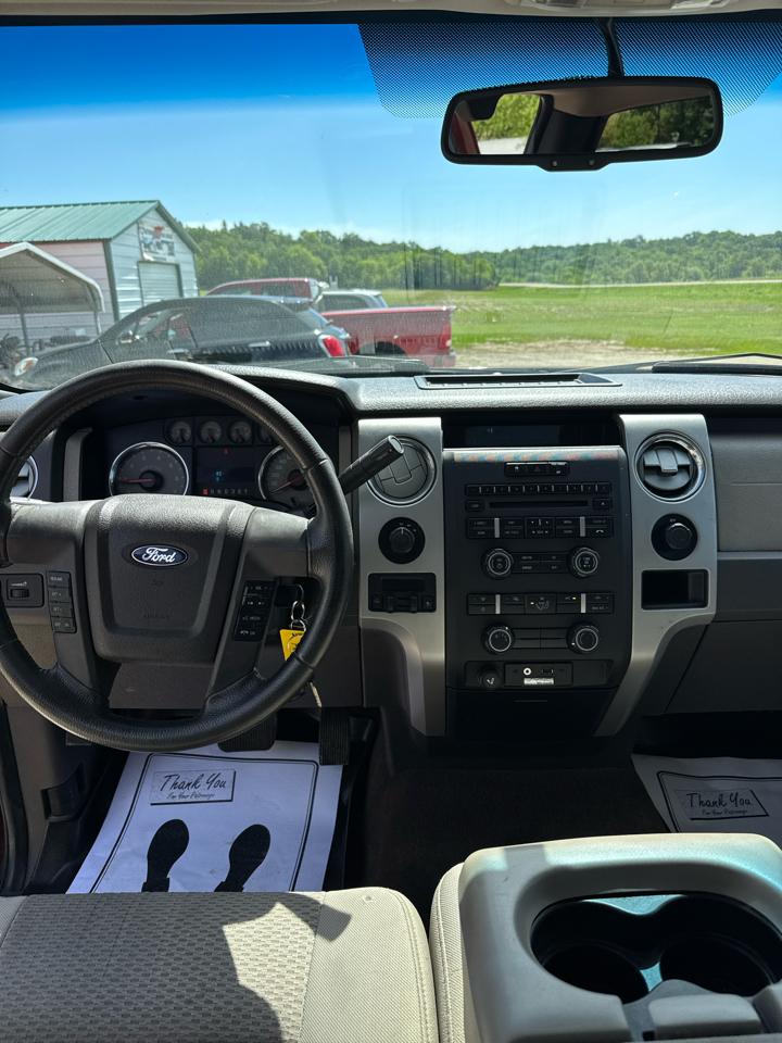 Ford F-150 4WD SuperCab 133" XLT 2009
