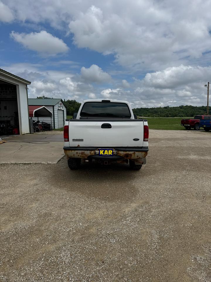 Ford Super Duty F-250 Supercab 142" Lariat 4WD 2005