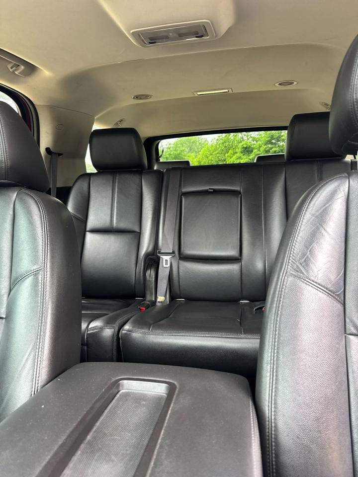 Chevrolet Tahoe 4WD 4dr 1500 LT 2013