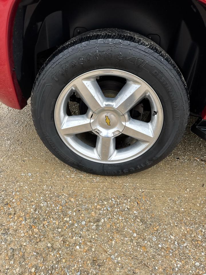 Chevrolet Tahoe 4WD 4dr 1500 LT 2013