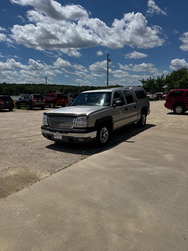 Chevrolet Silverado 1500 Crew Cab 143.5" WB LS 2005