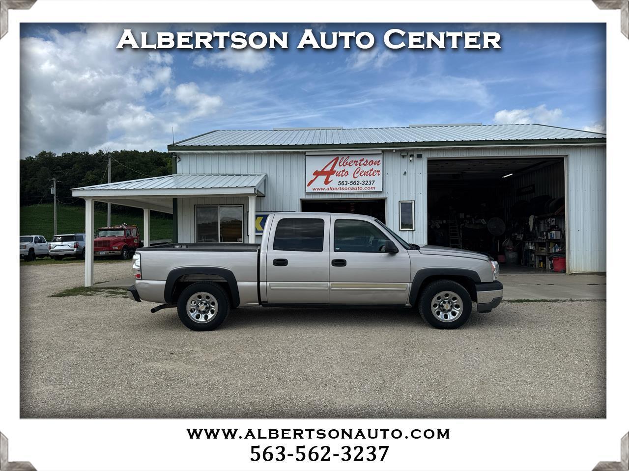 Chevrolet Silverado 1500 Crew Cab 143.5" WB LS 2005