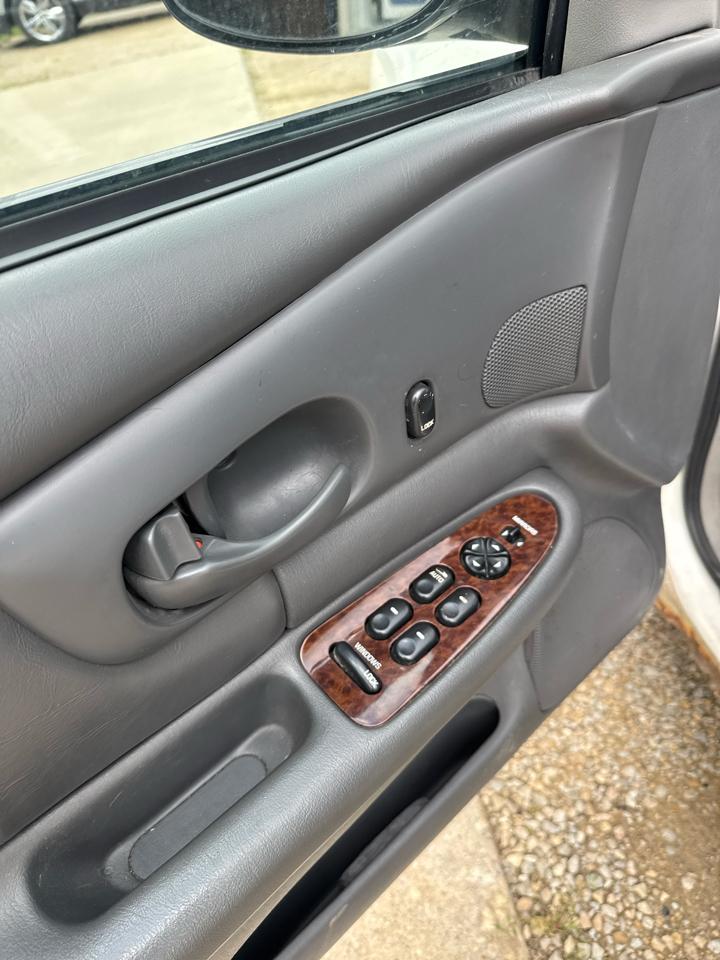 Buick Century 4dr Sdn Custom 2003