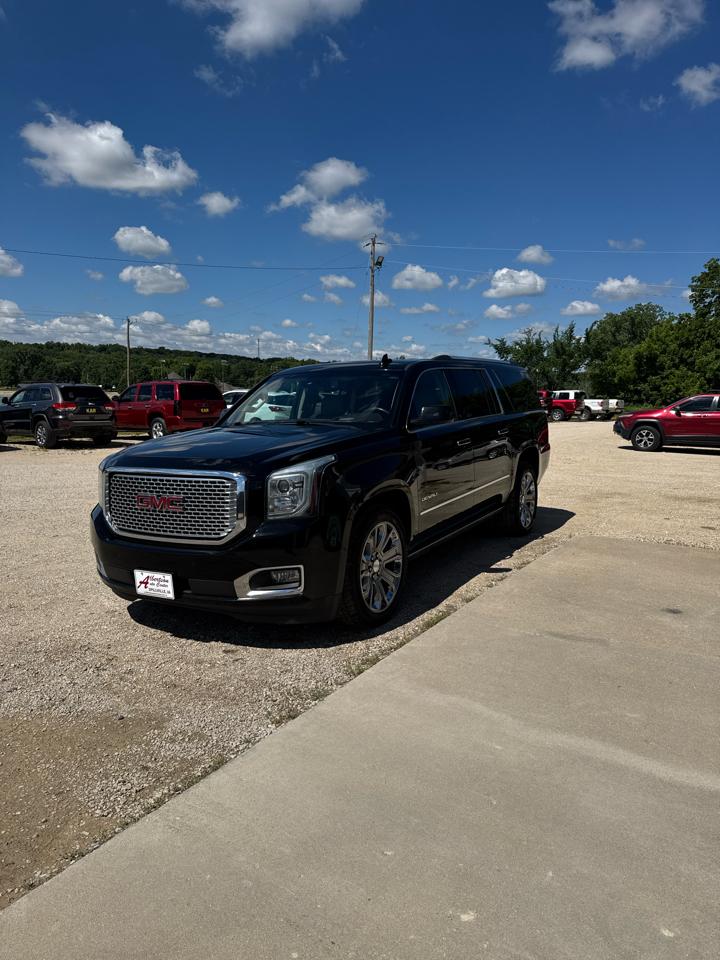GMC Yukon XL 4WD 4dr Denali 2015
