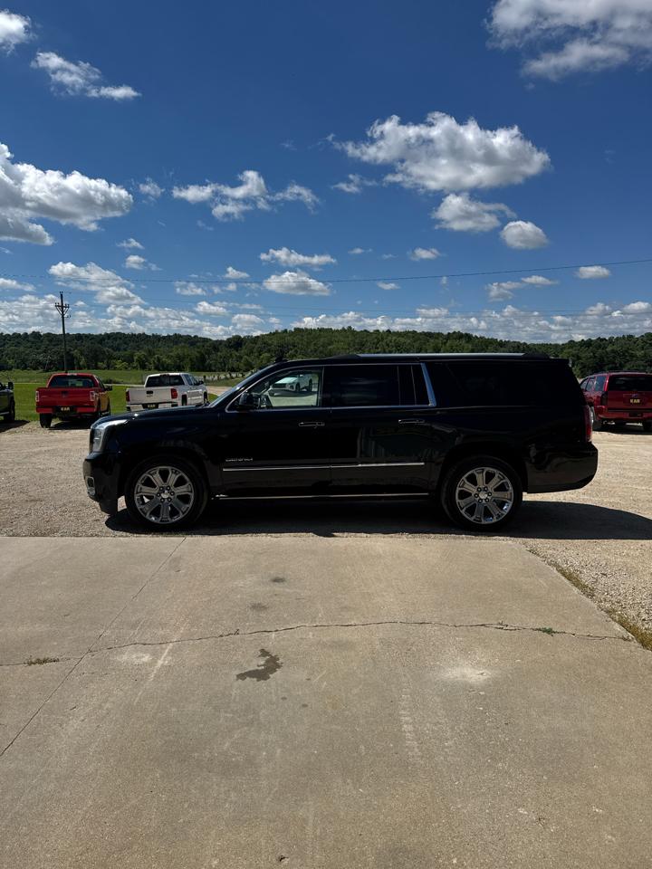 GMC Yukon XL 4WD 4dr Denali 2015