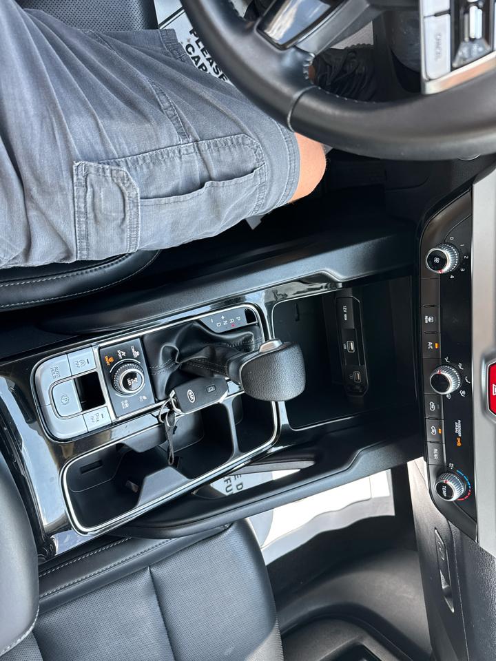 Kia Telluride LX AWD 2021