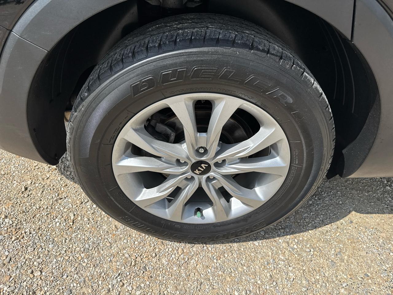 Kia Telluride LX AWD 2021