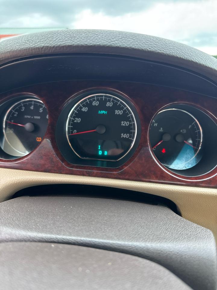 Buick Lucerne 4dr Sdn V6 CX 2007