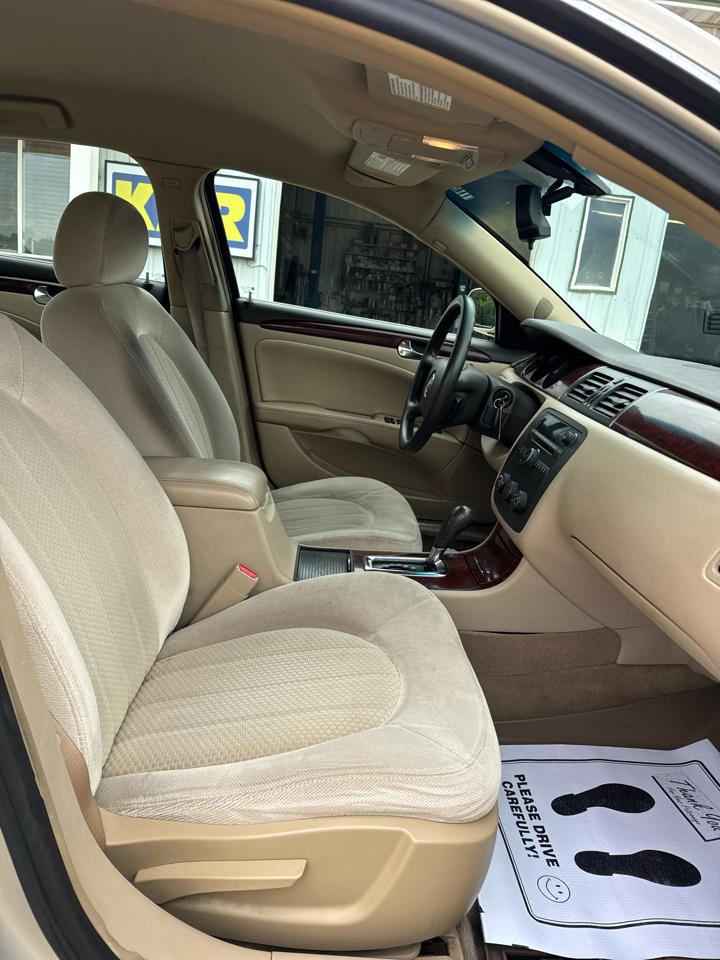 Buick Lucerne 4dr Sdn V6 CX 2007