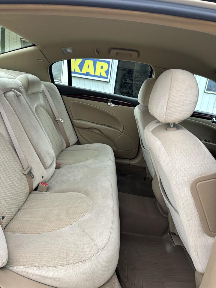 Buick Lucerne 4dr Sdn V6 CX 2007