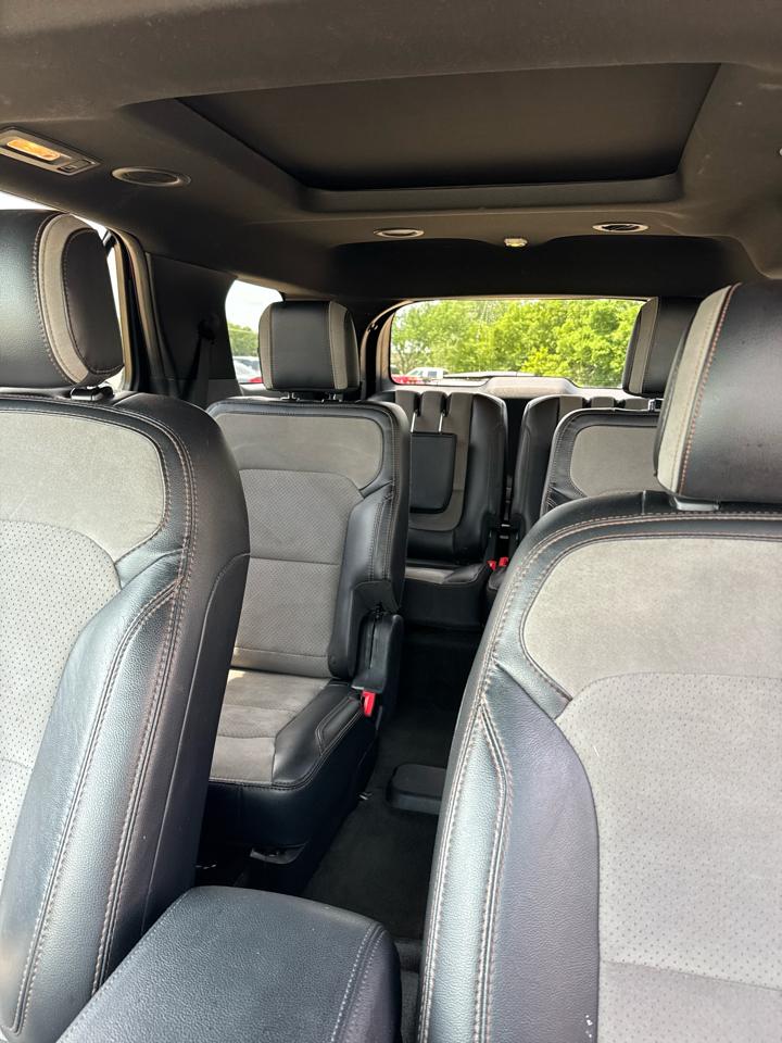 Ford Explorer 4dr XLT 4WD 2017