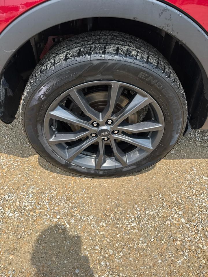 Ford Explorer 4dr XLT 4WD 2017