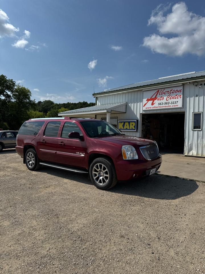 GMC Yukon XL Denali AWD 4dr 1500 2007