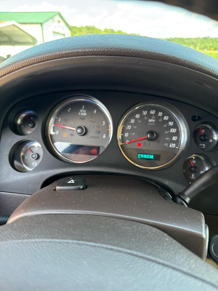 GMC Yukon XL Denali AWD 4dr 1500 2007