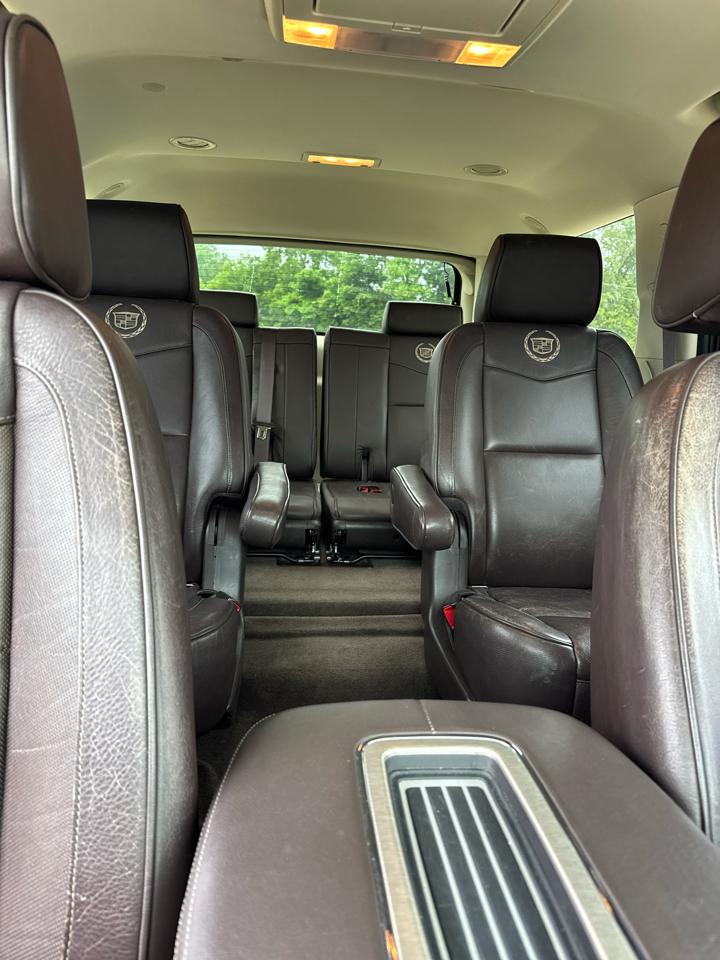 Cadillac Escalade AWD 4dr Platinum 2014
