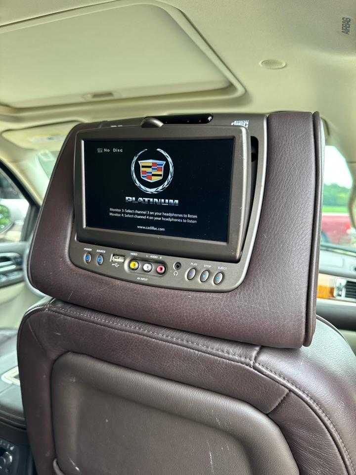 Cadillac Escalade AWD 4dr Platinum 2014