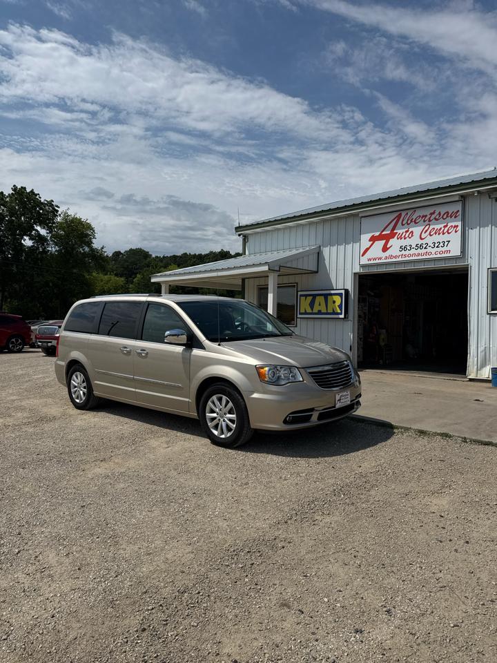 Chrysler Town & Country 4dr Wgn Limited 2016
