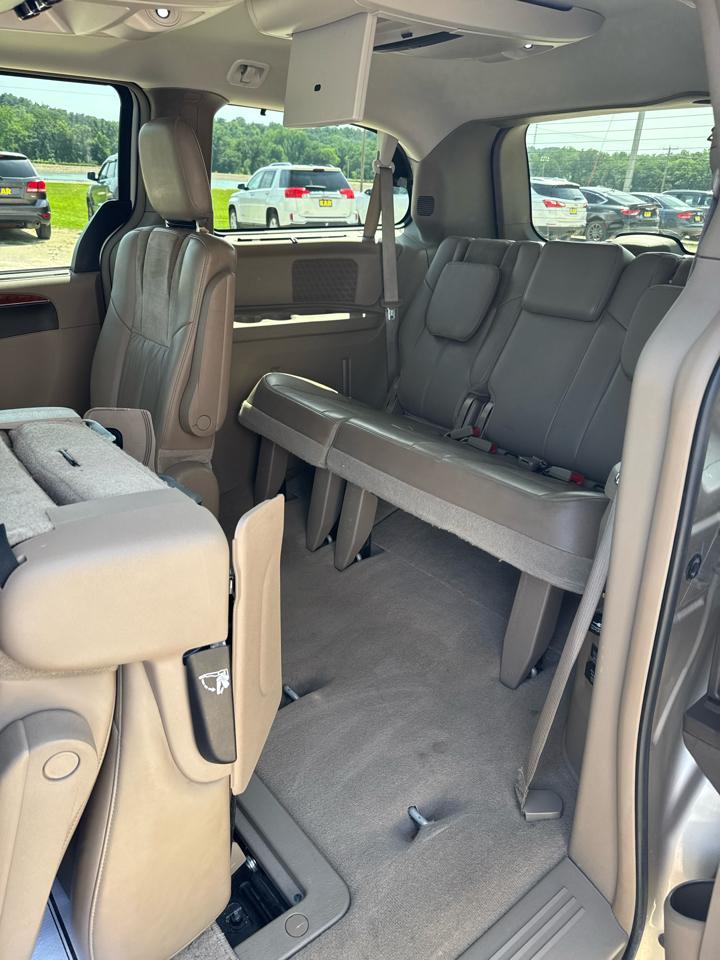 Chrysler Town & Country 4dr Wgn Limited 2016