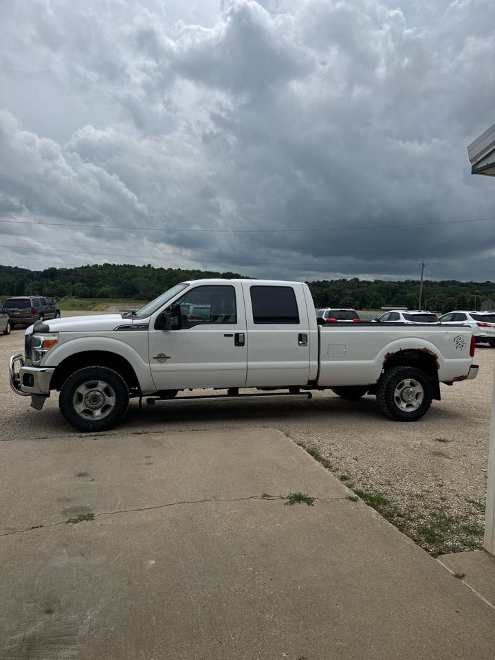 Ford Super Duty F-350 SRW XLT 4WD Crew Cab 8' Box 2011