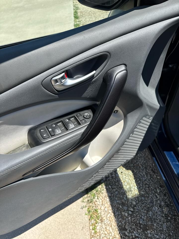 Dodge Dart 4dr Sdn Limited 2013