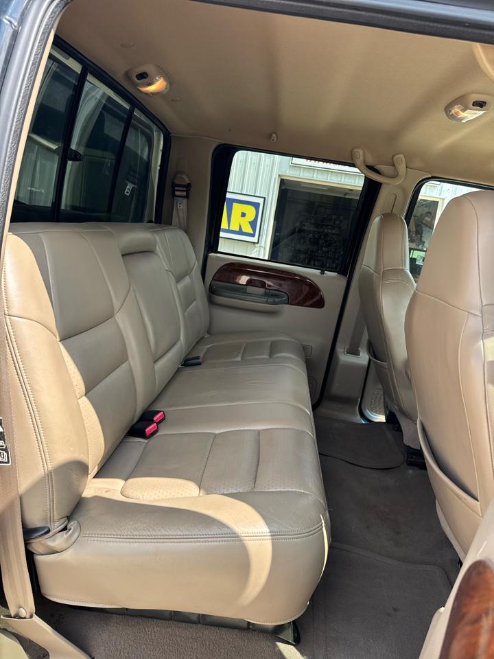 Ford Super Duty F-250 Crew Cab 156" Lariat 4WD 2001