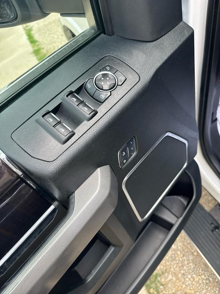 Ford F-150 Platinum SuperCrew 6.5-ft. Bed 4WD 2017