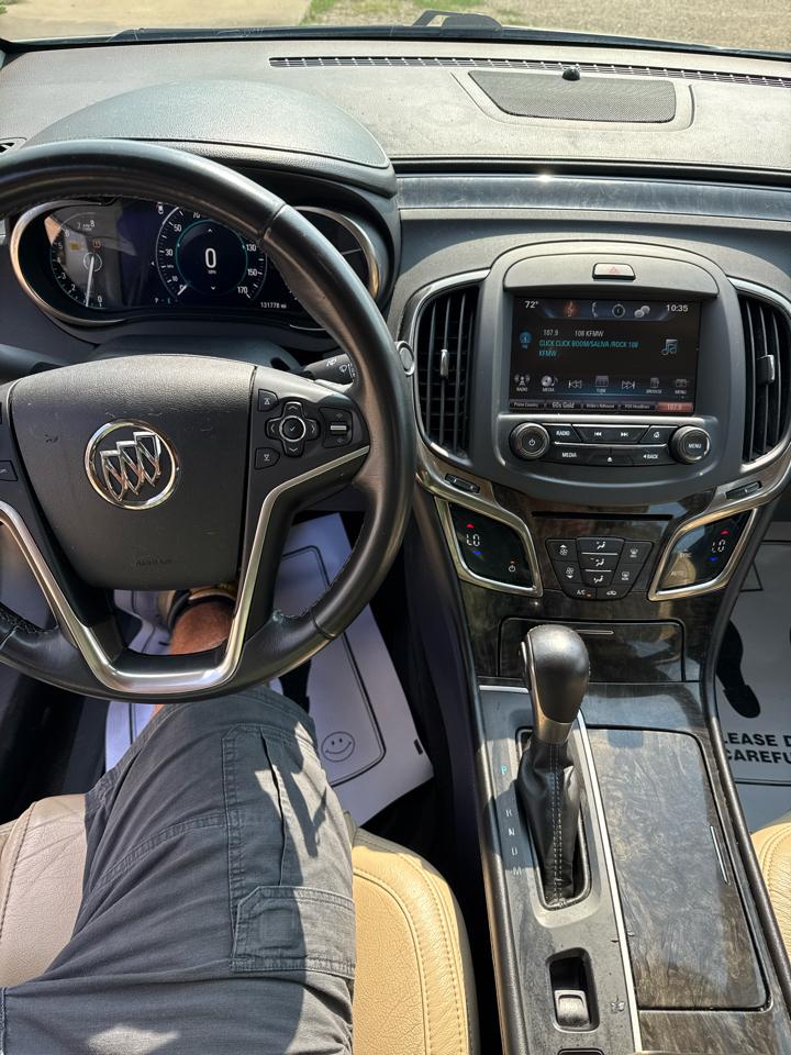 Buick LaCrosse 4dr Sdn Base FWD 2016