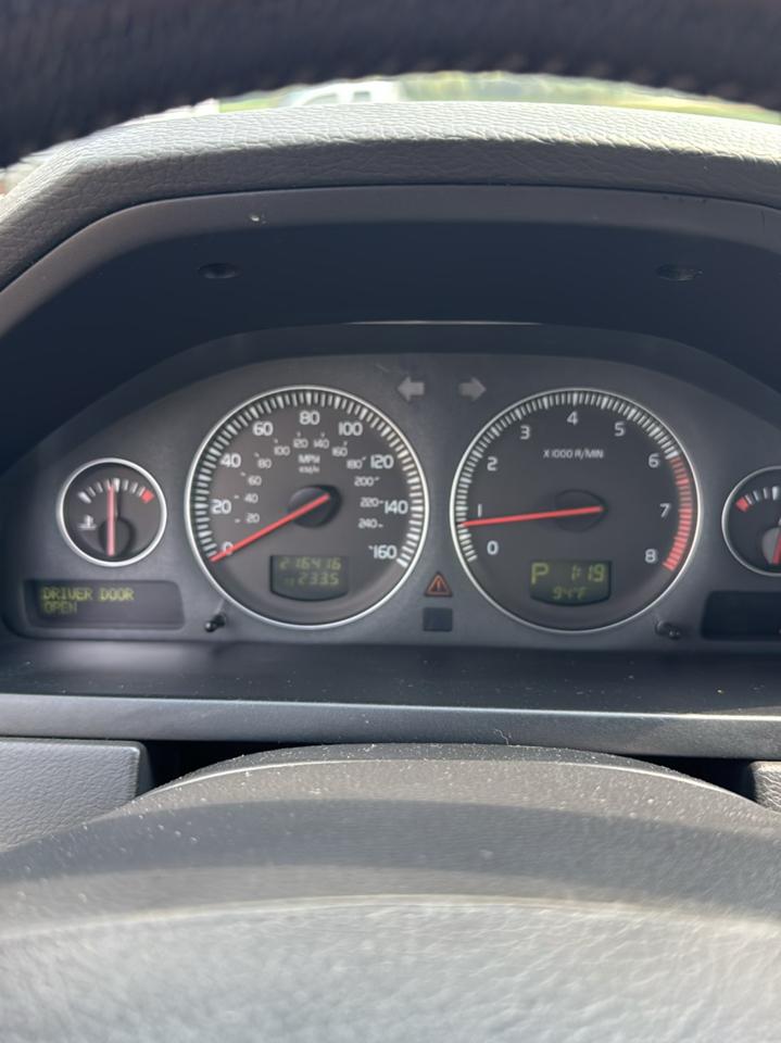 Volvo XC90 AWD 4dr I6 w/Snrf/3rd Row 2007