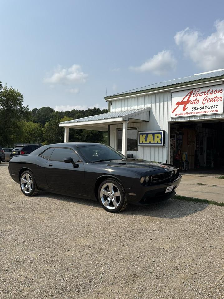 Dodge Challenger 2dr Cpe R/T 2010