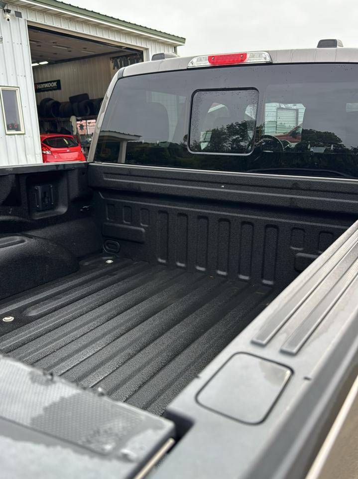 Ford F-150 XLT SuperCrew Short Box 4WD 2023