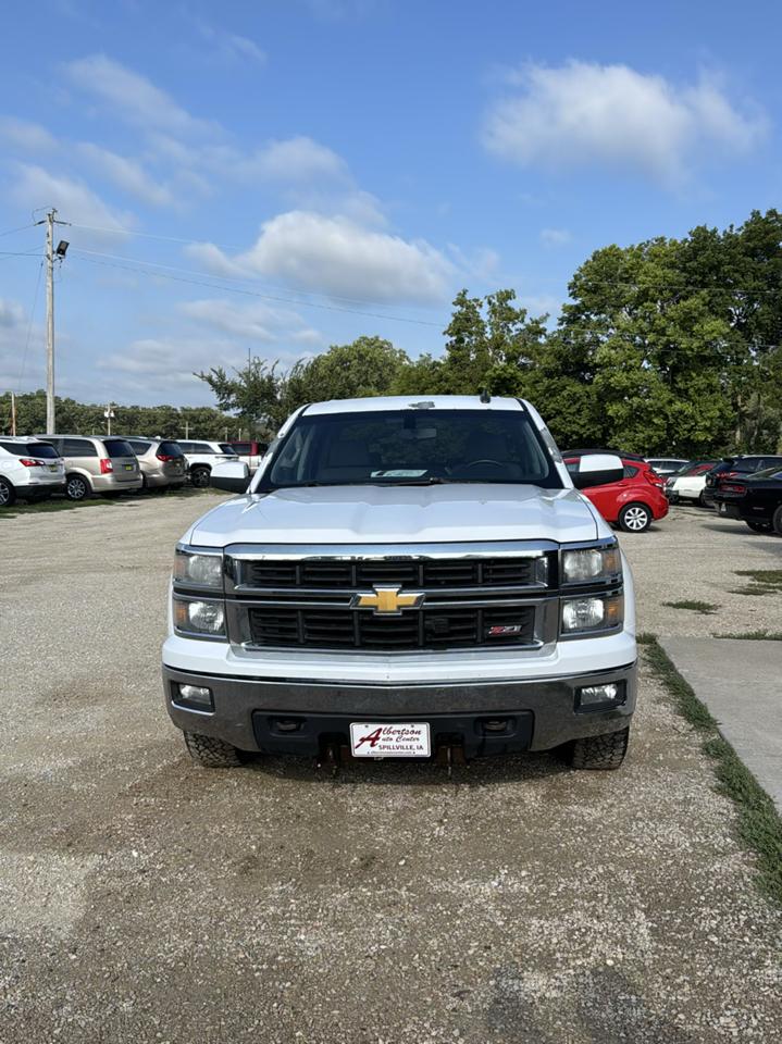 Chevrolet Silverado 1500 4WD Crew Cab 143.5" LT w/2LT 2015