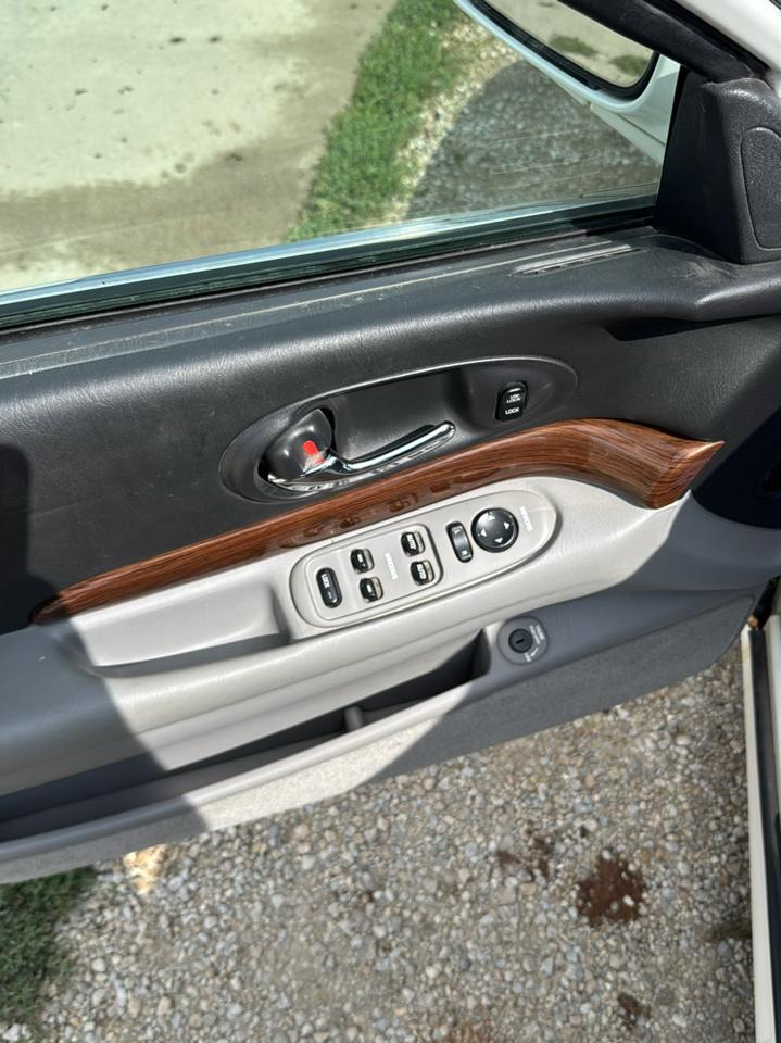 Buick LeSabre 4dr Sdn Custom 2005