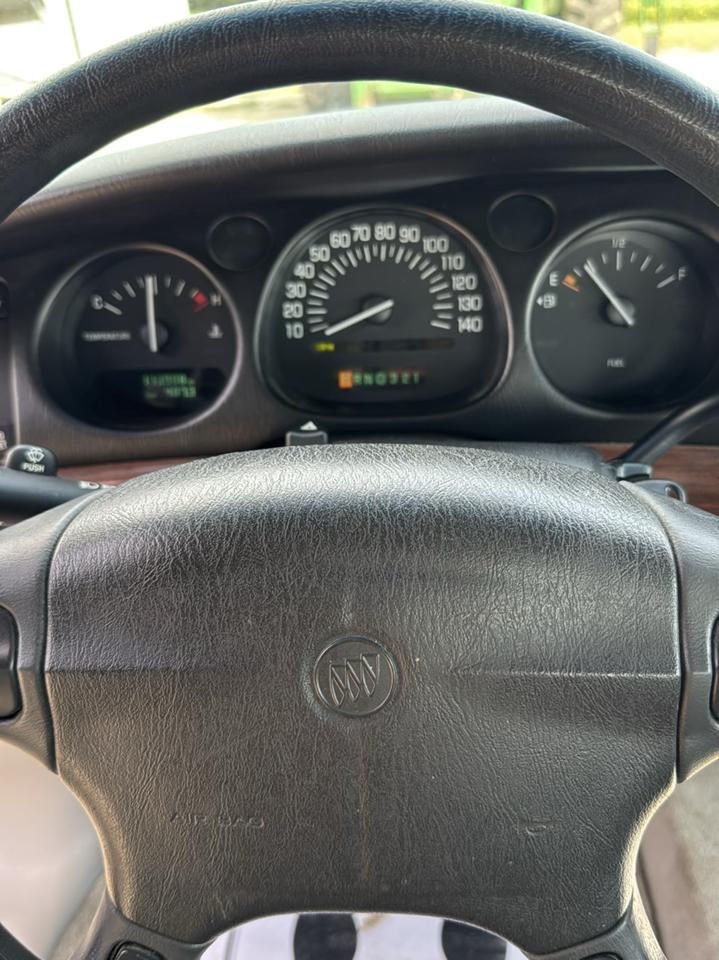 Buick LeSabre 4dr Sdn Custom 2005