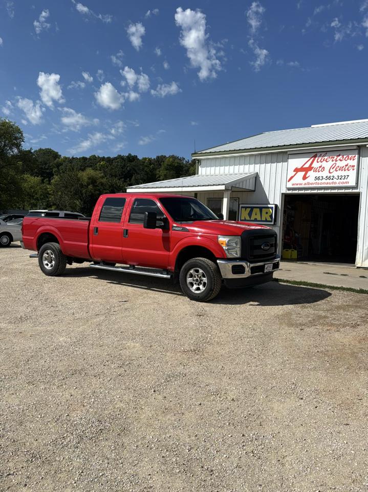 Ford Super Duty F-250 SRW XL 4WD Crew Cab 8' Box 2016