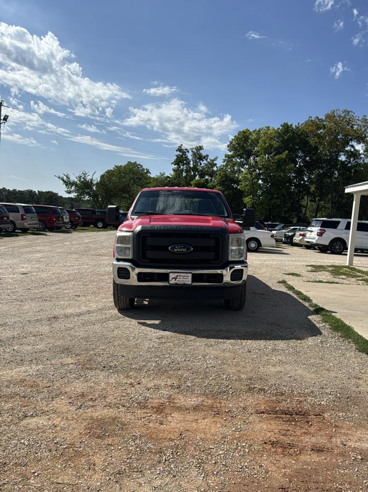 Ford Super Duty F-250 SRW XL 4WD Crew Cab 8' Box 2016