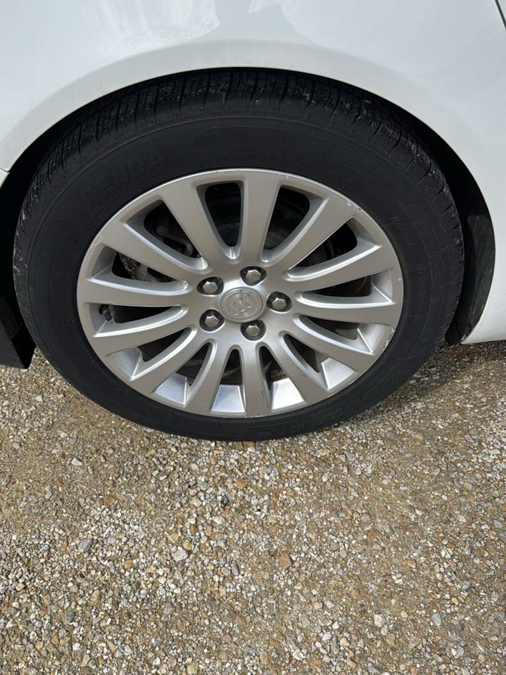 Buick Regal 4dr Sdn CXL RL3 (Russelsheim) *Ltd Avail* 2011