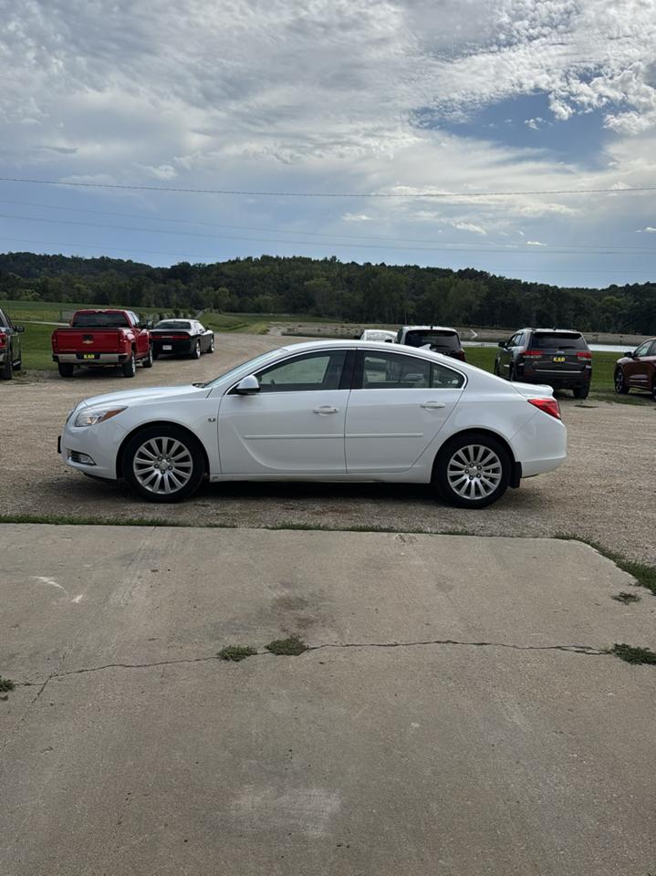 Buick Regal 4dr Sdn CXL RL3 (Russelsheim) *Ltd Avail* 2011