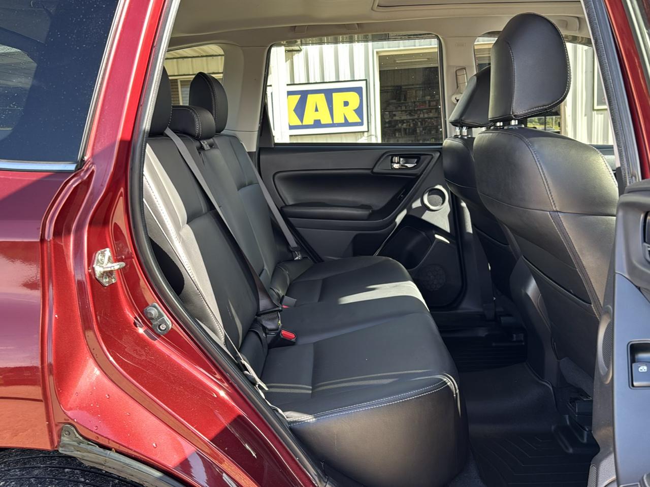 Subaru Forester 4dr CVT 2.0XT Touring 2015
