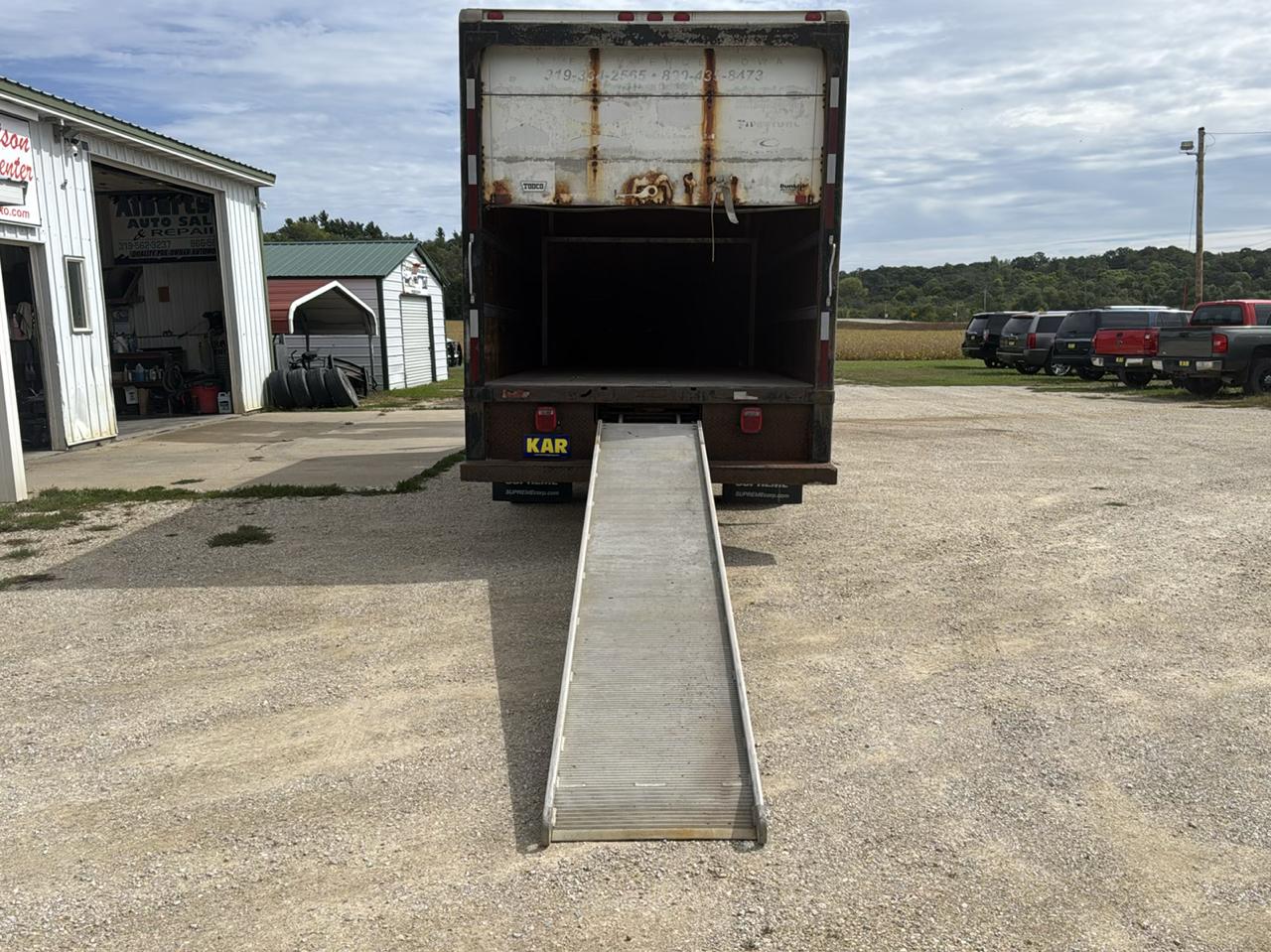 Chevrolet CC4500 Regular Cab 2WD 2009