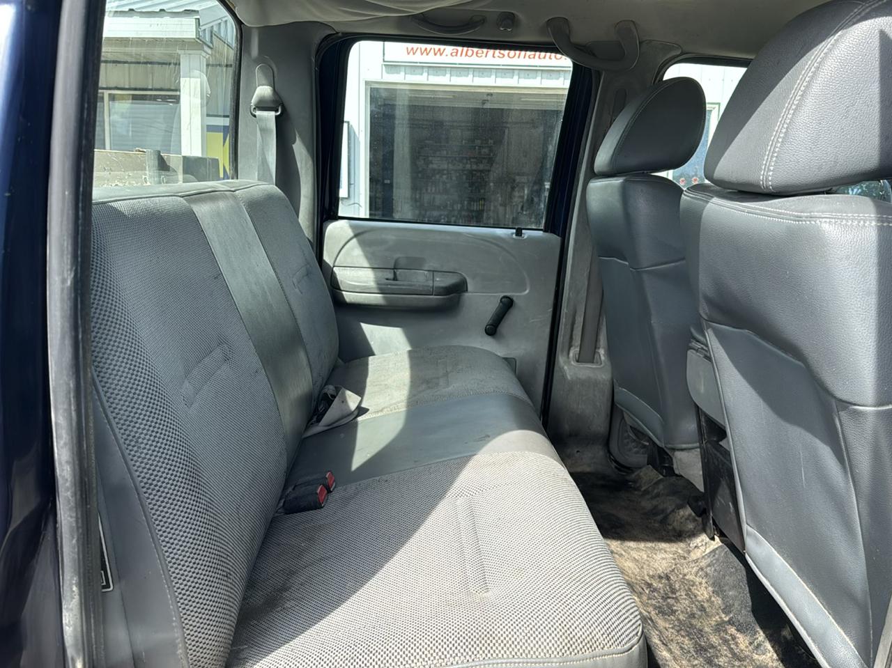 Ford Super Duty F-250 Crew Cab 156" King Ranch 4WD 2003