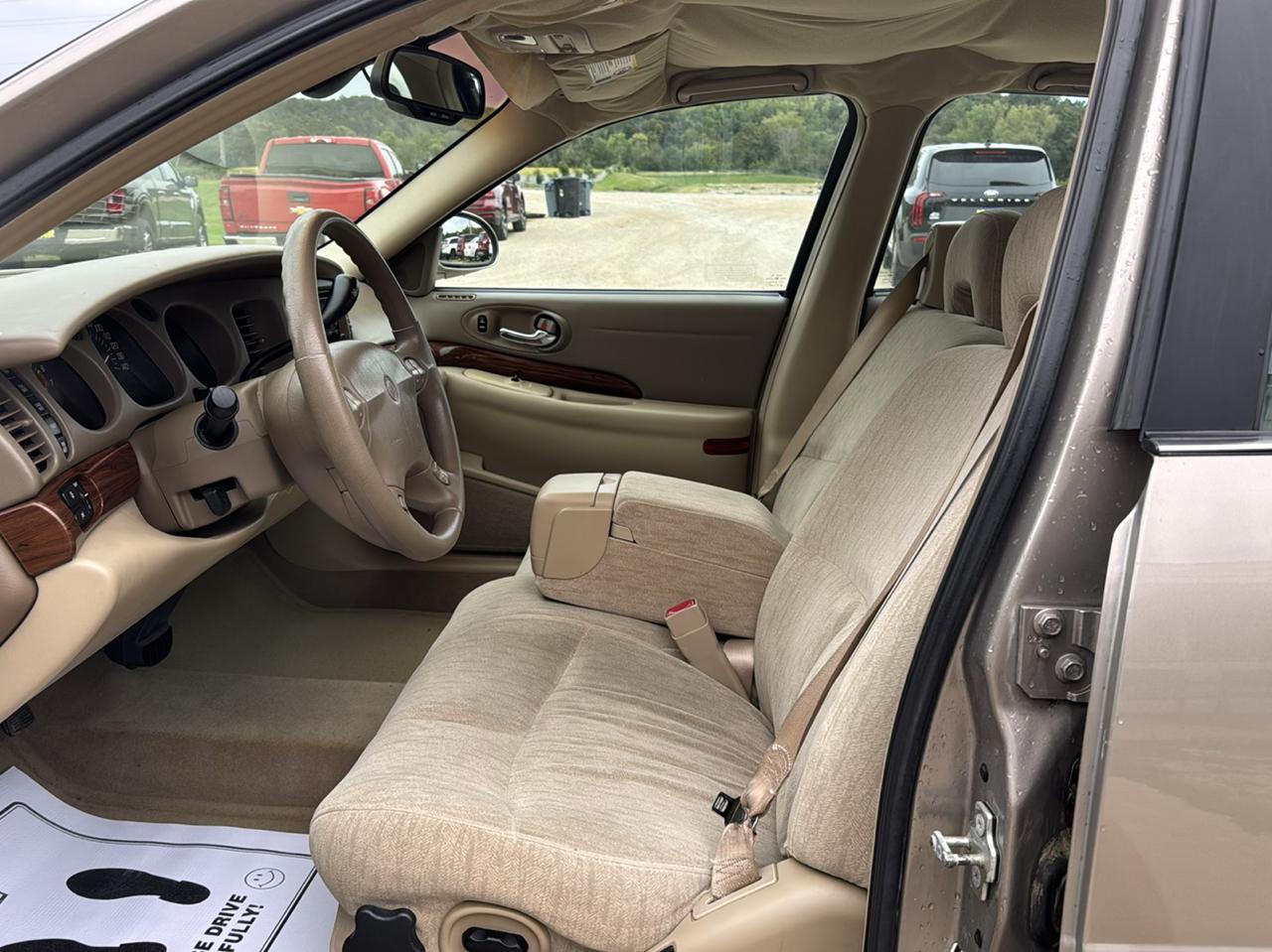 Buick LeSabre 4dr Sdn Custom 2004